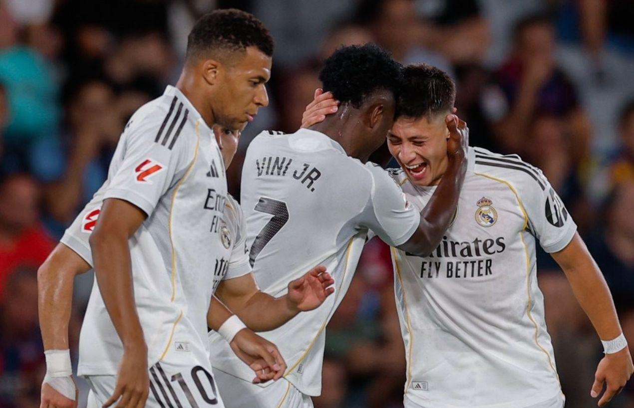 皇马最终, 双方未能再, 表演的舞台